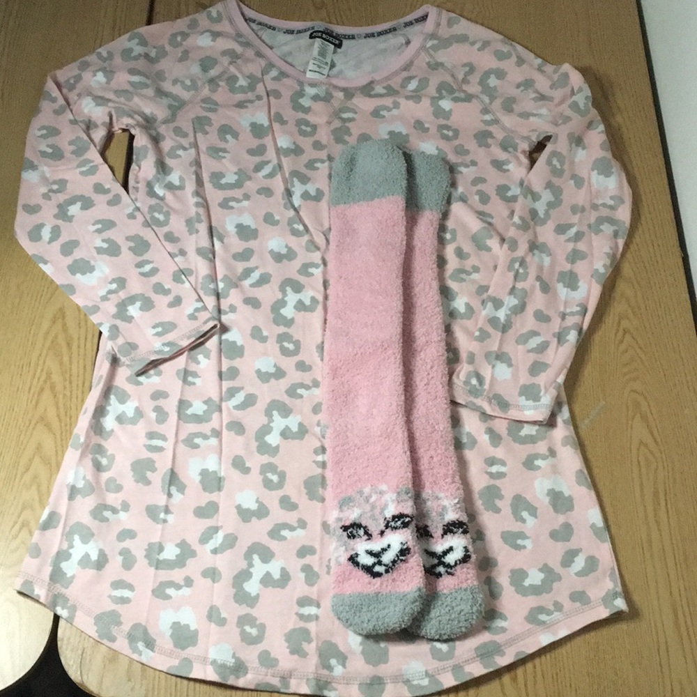 Womens Joe Boxer 3pc Animal Print Pajama Set Gown Socks Pink Gray Size Medium